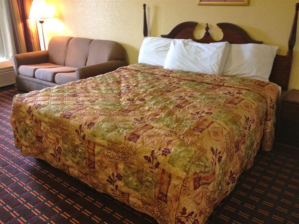 Regency Inn Pigeon Forge Δωμάτιο φωτογραφία