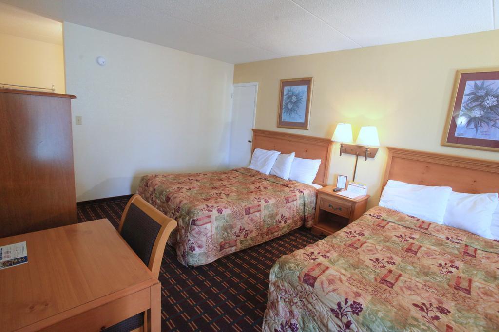 Regency Inn Pigeon Forge Δωμάτιο φωτογραφία